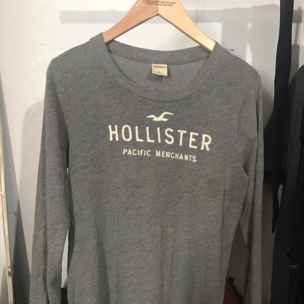 Women Hollister long sleeve shirt